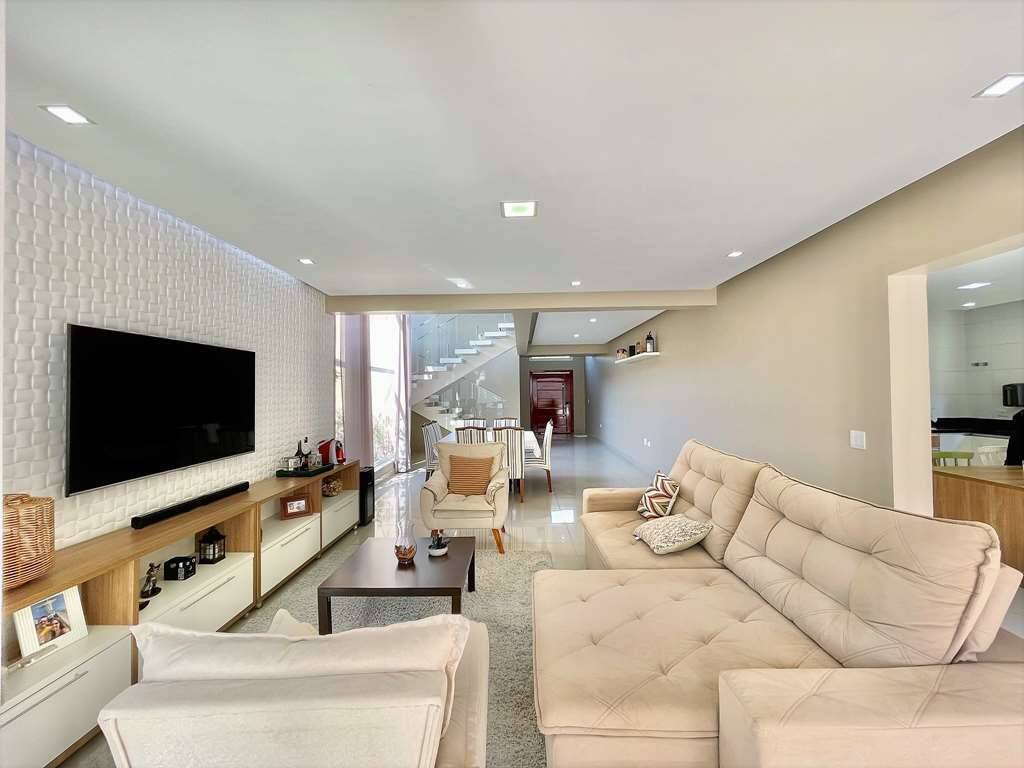 Casa de Condomínio à venda com 4 quartos, 315m² - Foto 5