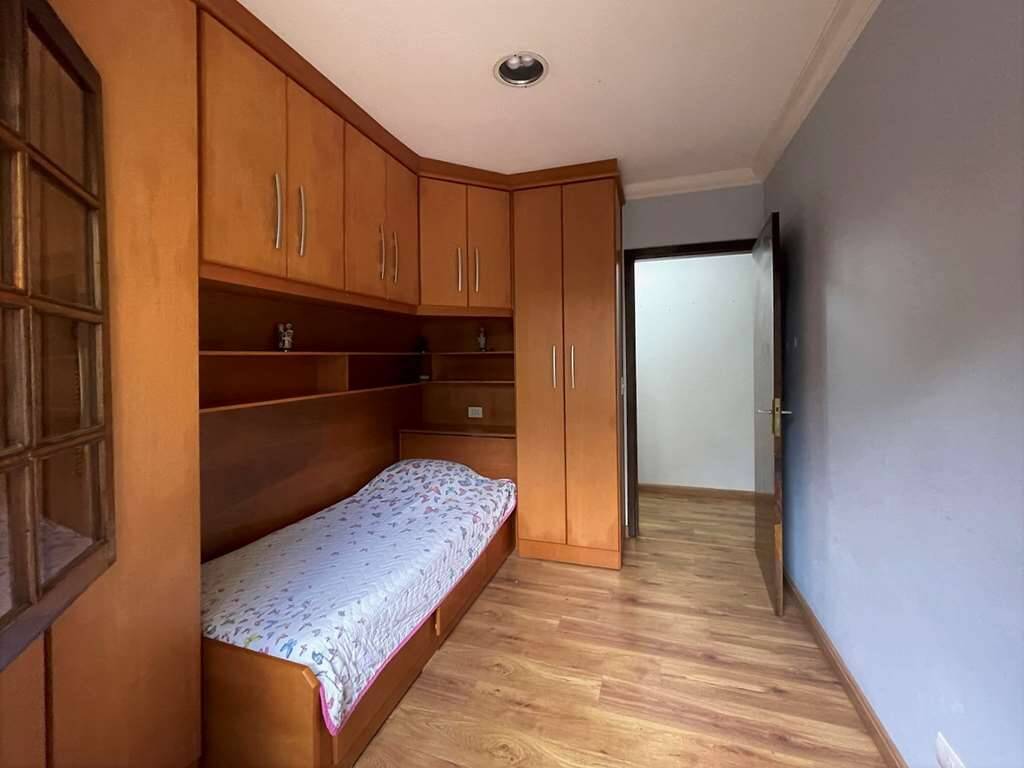 Casa de Condomínio à venda com 4 quartos, 220m² - Foto 23