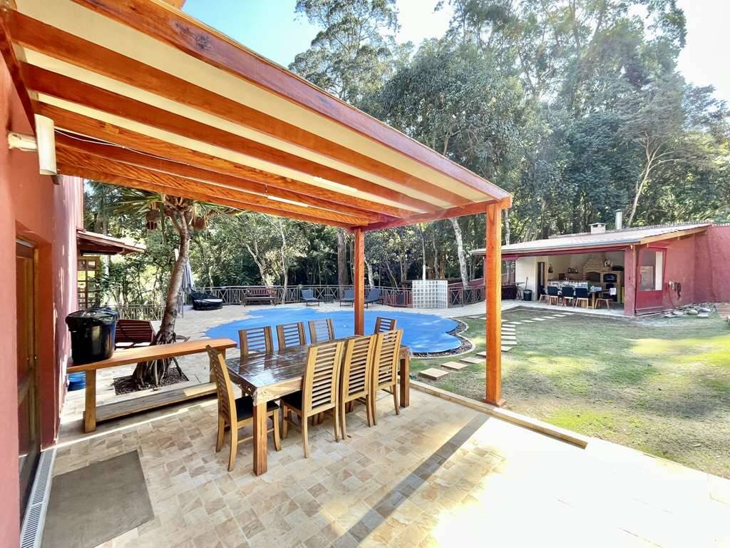 Casa de Condomínio à venda com 4 quartos, 1400m² - Foto 13