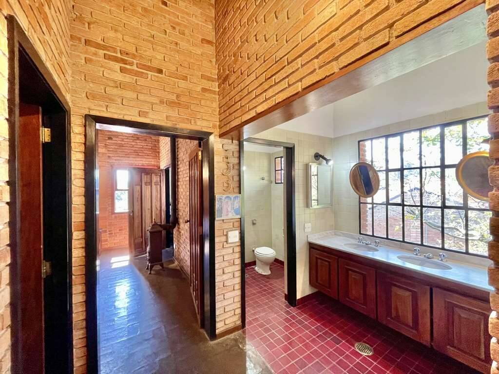 Casa de Condomínio à venda com 3 quartos, 450m² - Foto 29