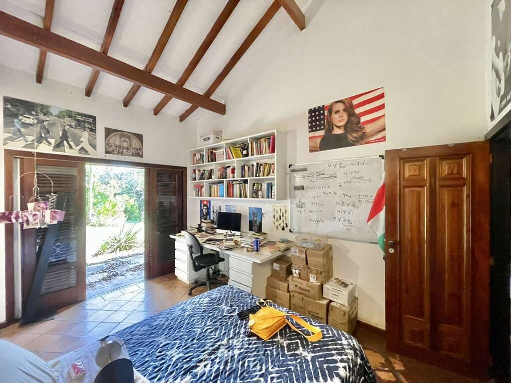 Casa de Condomínio à venda com 3 quartos, 450m² - Foto 32