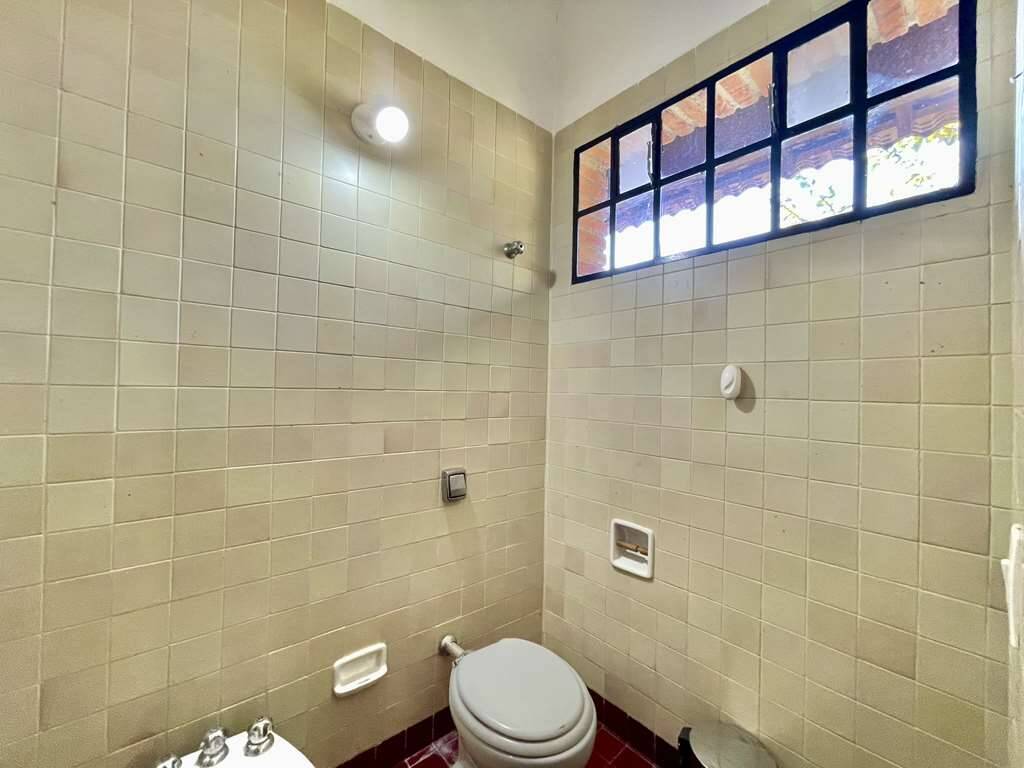 Casa de Condomínio à venda com 3 quartos, 450m² - Foto 37