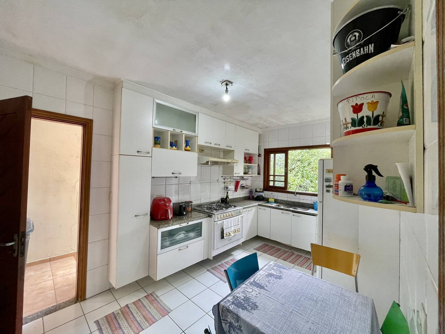 Casa de Condomínio à venda com 3 quartos, 233m² - Foto 15