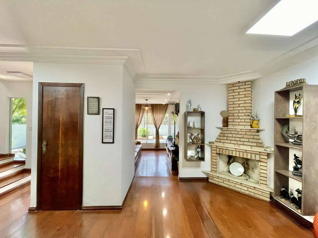 Casa à venda com 3 quartos, 280m² - Foto 17