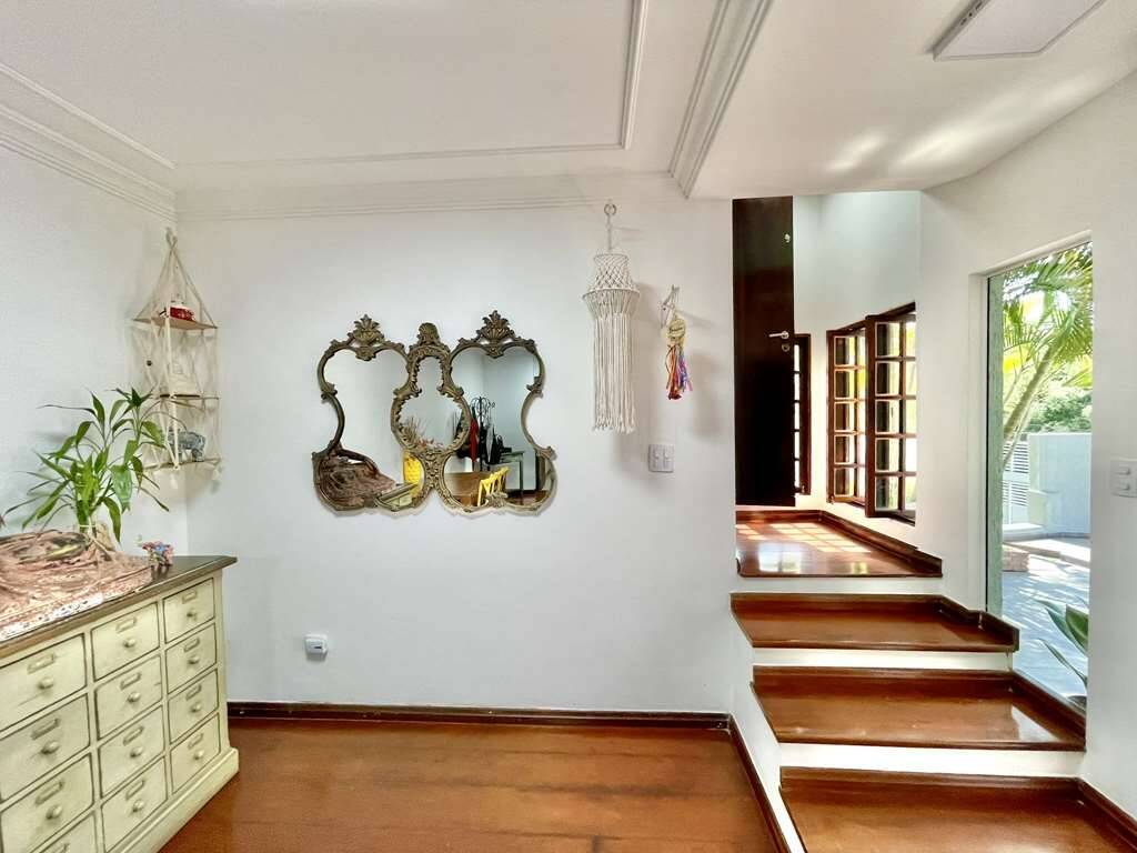 Casa à venda com 3 quartos, 280m² - Foto 30