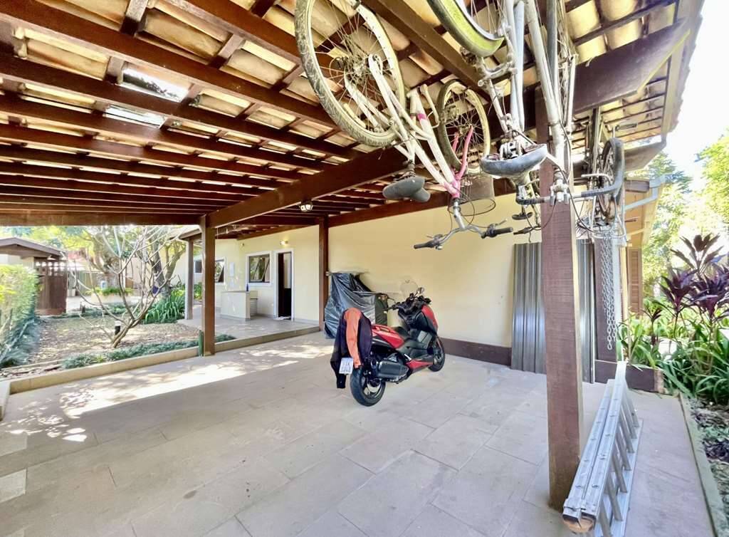 Casa à venda com 3 quartos, 455m² - Foto 6