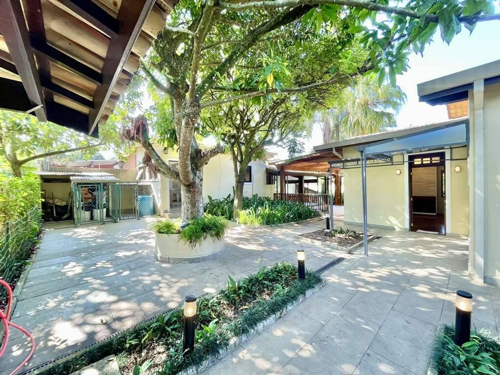 Casa à venda com 3 quartos, 455m² - Foto 7