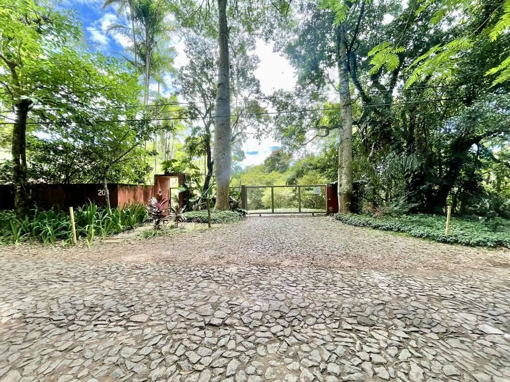 Casa de Condomínio à venda com 3 quartos, 380m² - Foto 3