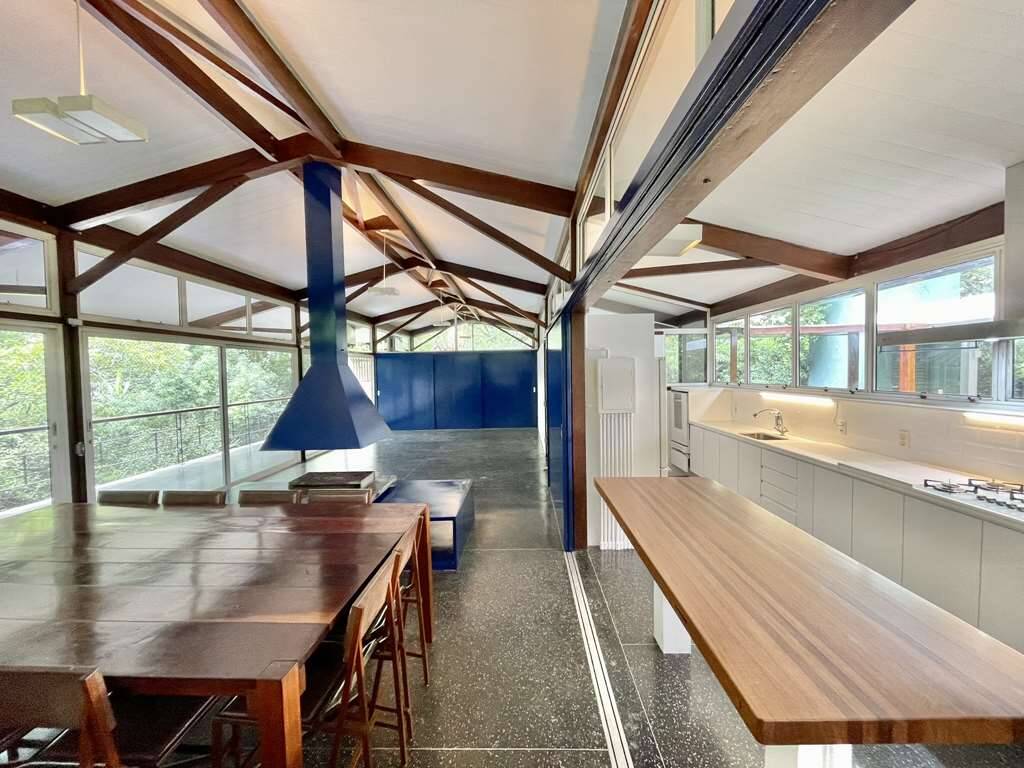 Casa de Condomínio à venda com 3 quartos, 380m² - Foto 13