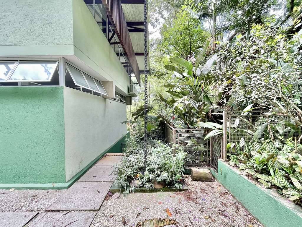 Casa de Condomínio à venda com 3 quartos, 380m² - Foto 54