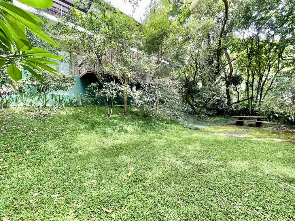 Casa de Condomínio à venda com 3 quartos, 380m² - Foto 58