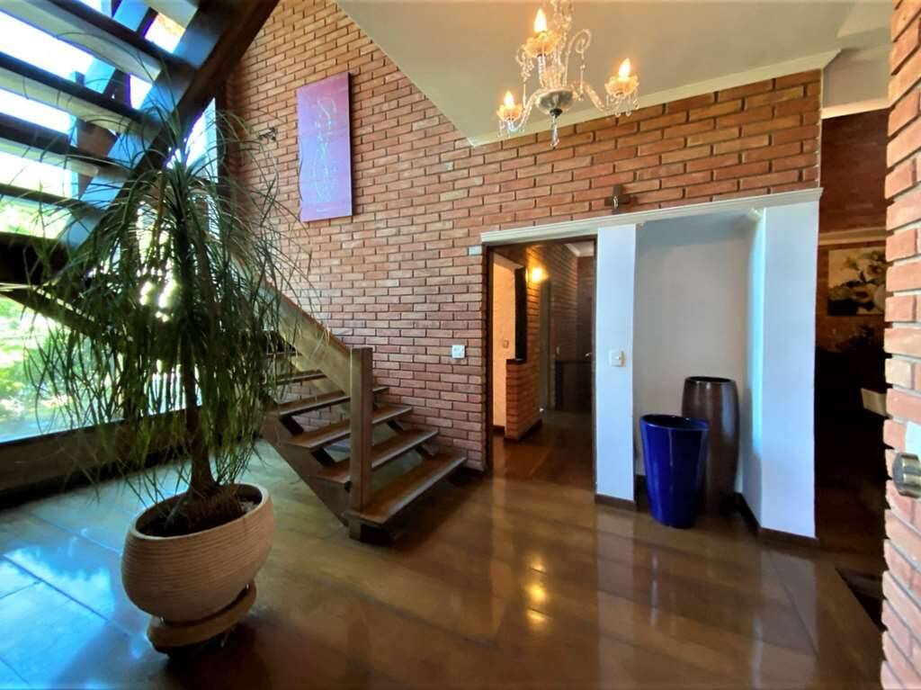 Casa de Condomínio à venda com 3 quartos, 553m² - Foto 8