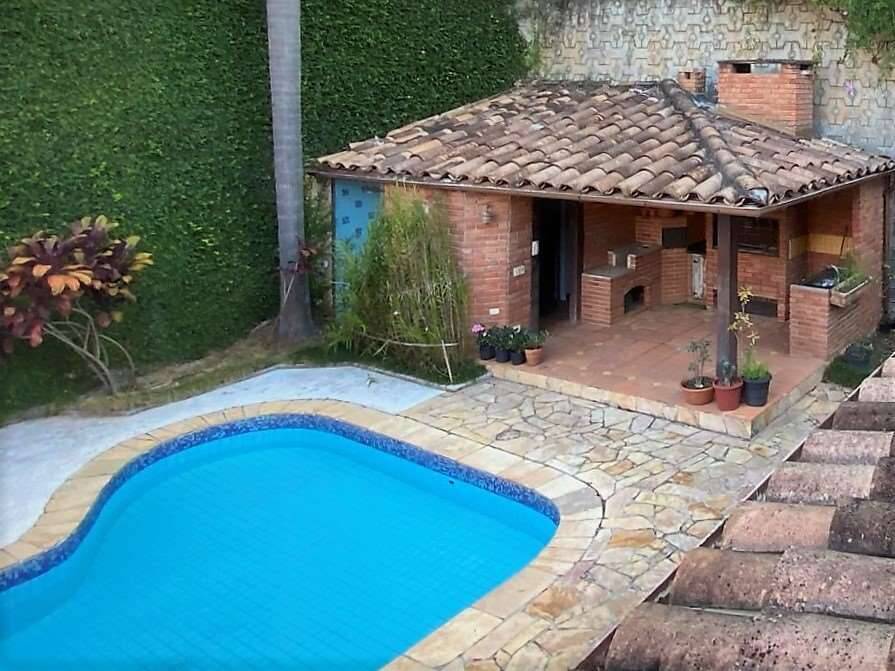 Casa de Condomínio à venda com 3 quartos, 553m² - Foto 27