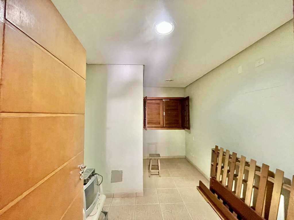 Casa de Condomínio à venda com 5 quartos, 446m² - Foto 29