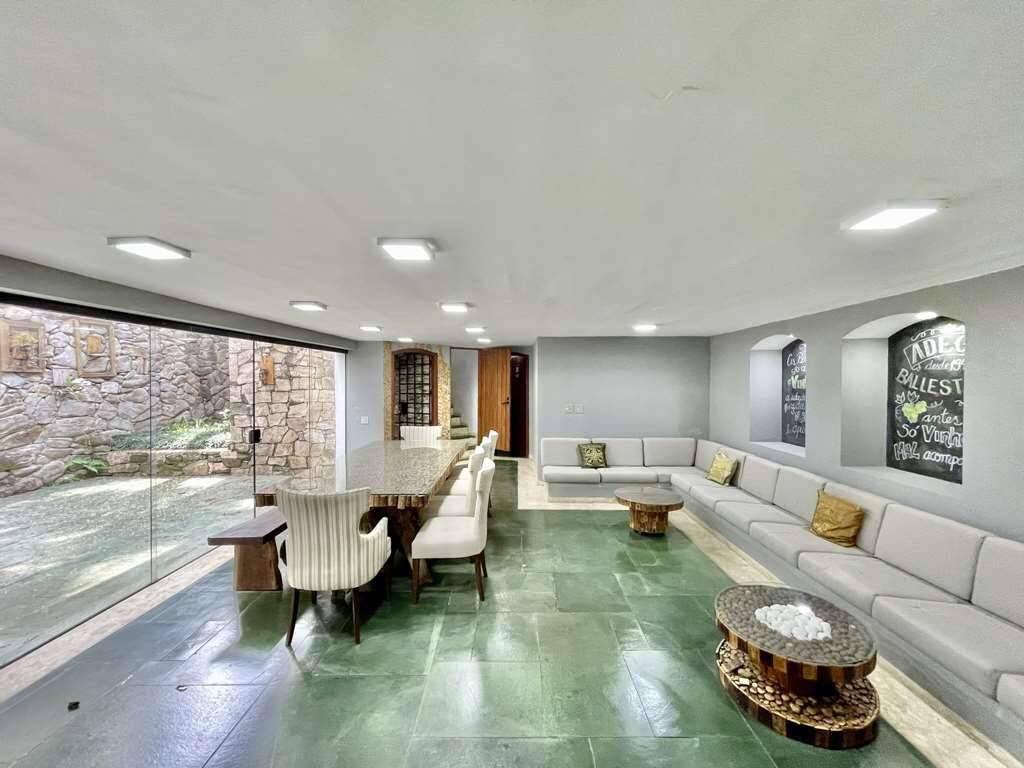 Casa à venda com 4 quartos, 548m² - Foto 30