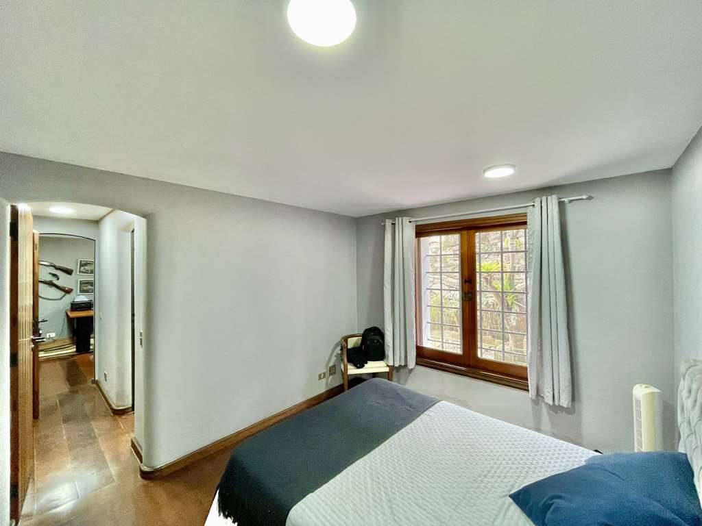 Casa à venda com 4 quartos, 548m² - Foto 50