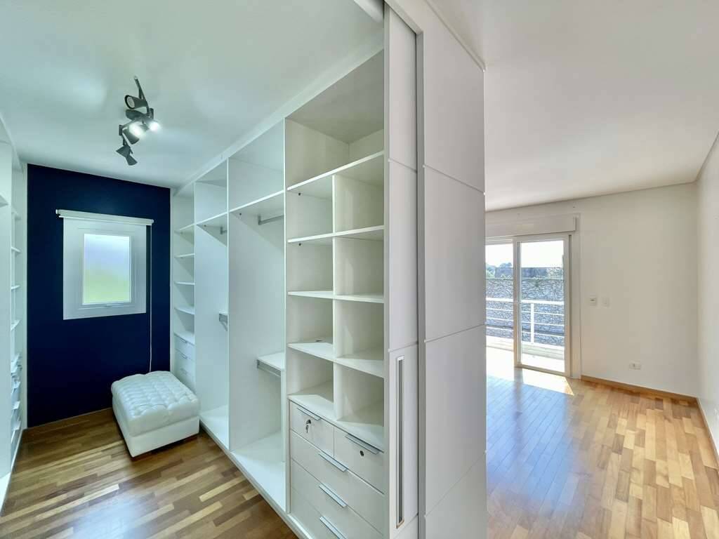 Casa de Condomínio à venda com 4 quartos, 332m² - Foto 42