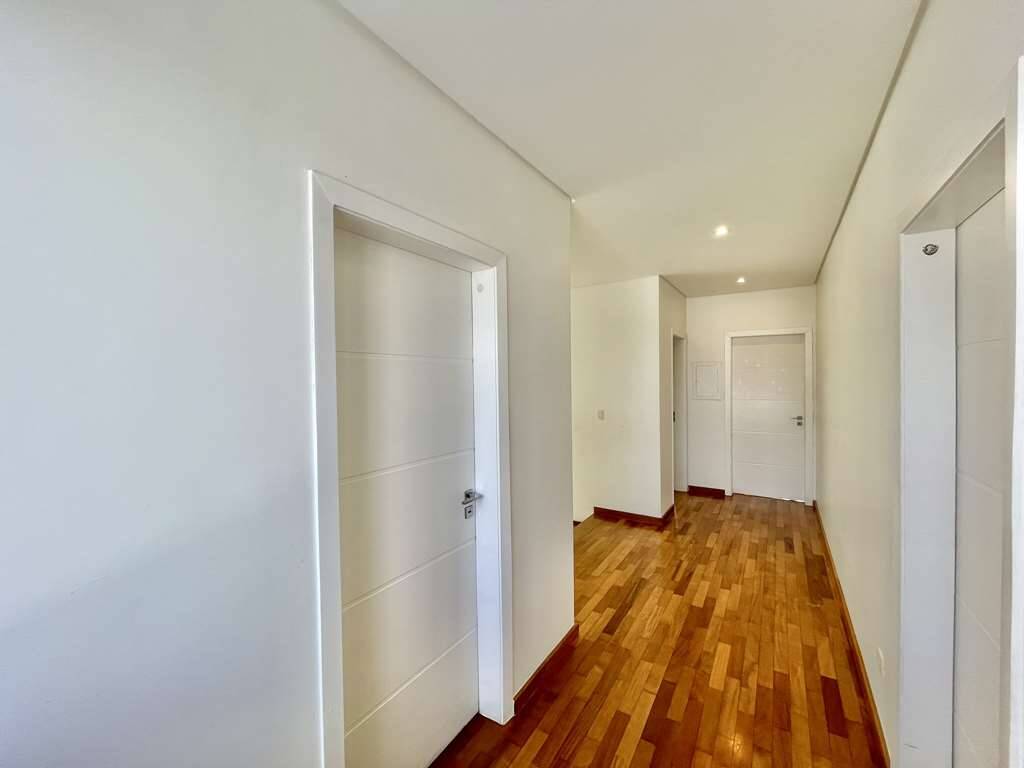 Casa de Condomínio à venda com 4 quartos, 332m² - Foto 38