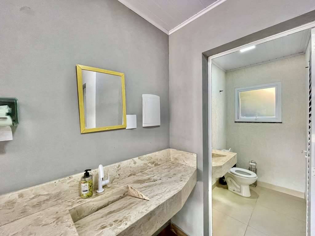 Casa de Condomínio à venda com 4 quartos, 536m² - Foto 45