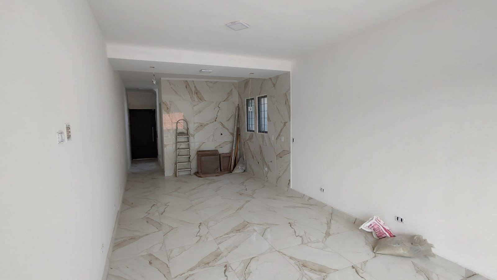 Casa de Condomínio à venda e aluguel com 3 quartos, 125m² - Foto 2