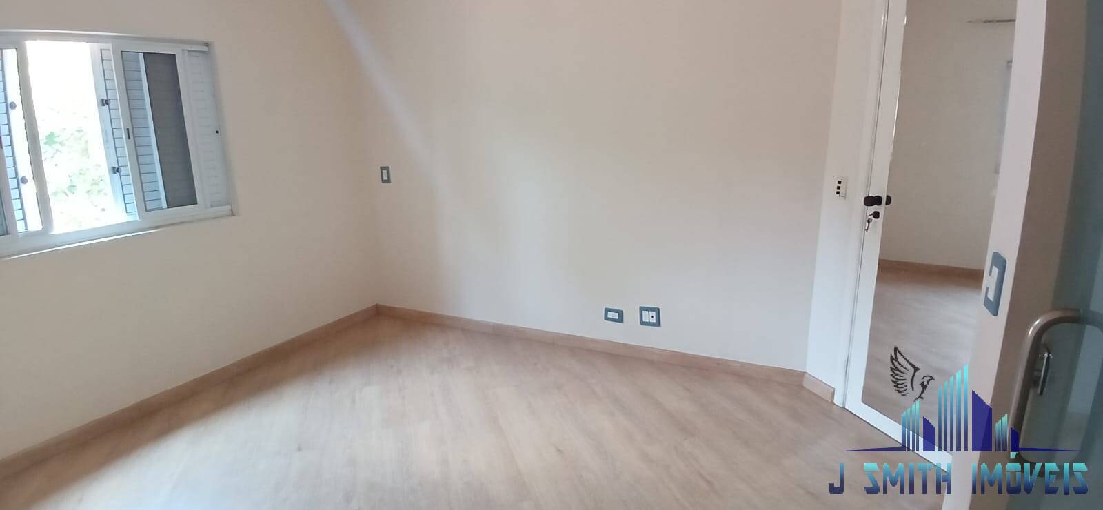 Casa de Condomínio para alugar com 3 quartos, 200m² - Foto 28