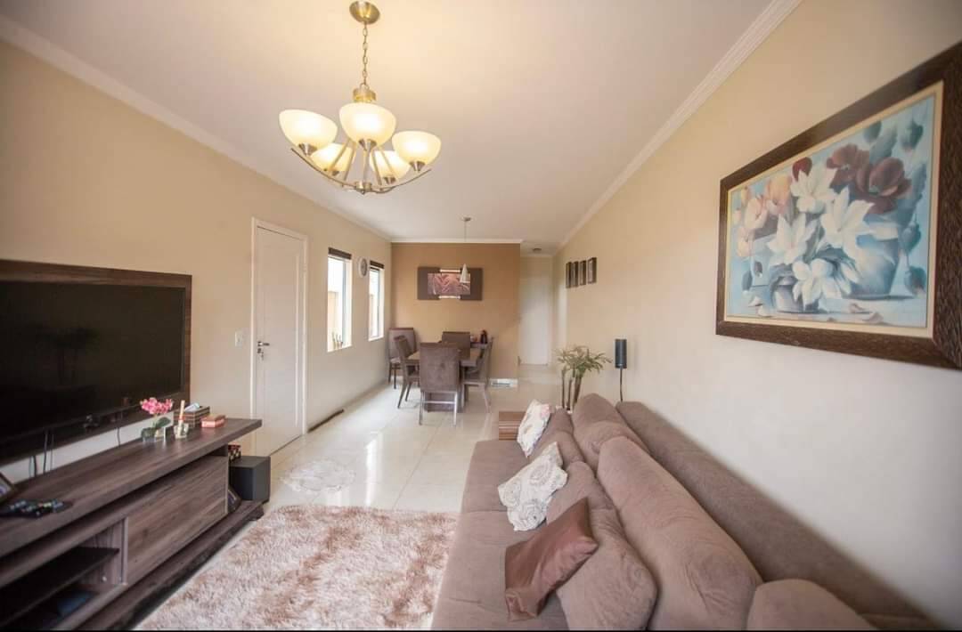 Casa de Condomínio à venda com 3 quartos, 150m² - Foto 2