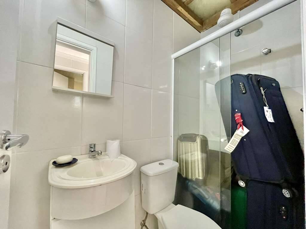 Casa de Condomínio à venda com 4 quartos, 480m² - Foto 47