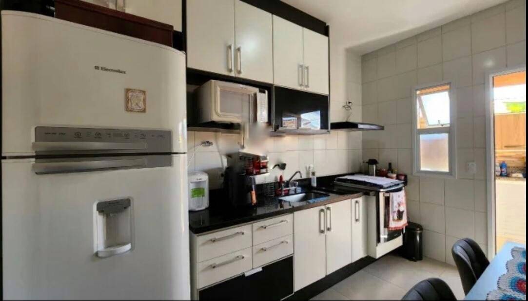 Casa de Condomínio à venda com 3 quartos, 136m² - Foto 5