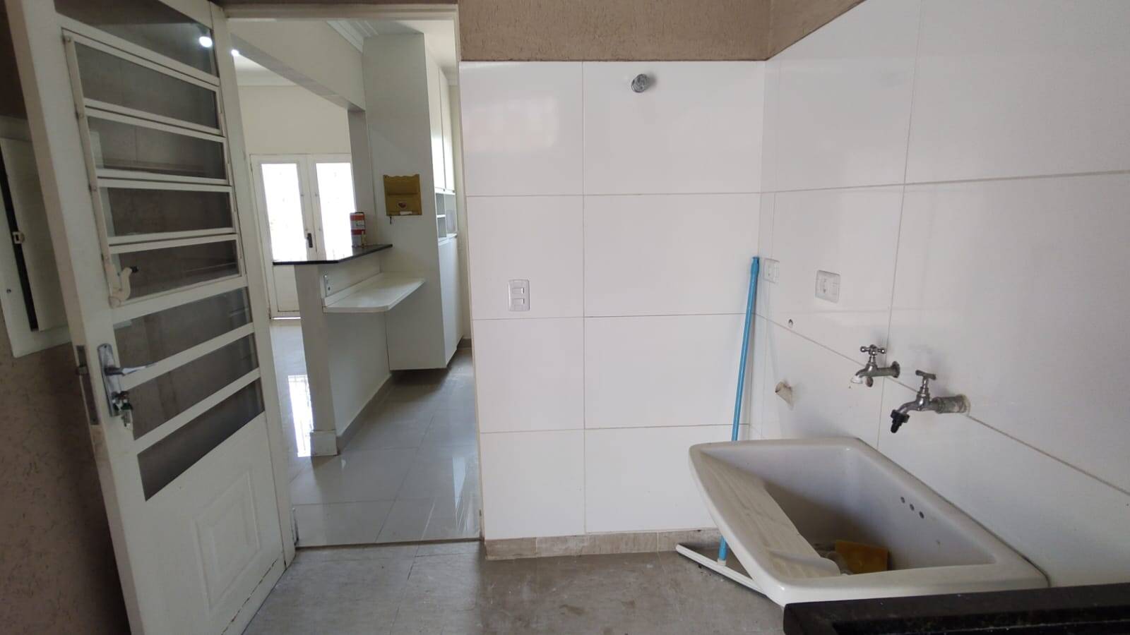 Casa de Condomínio à venda com 2 quartos, 69m² - Foto 17