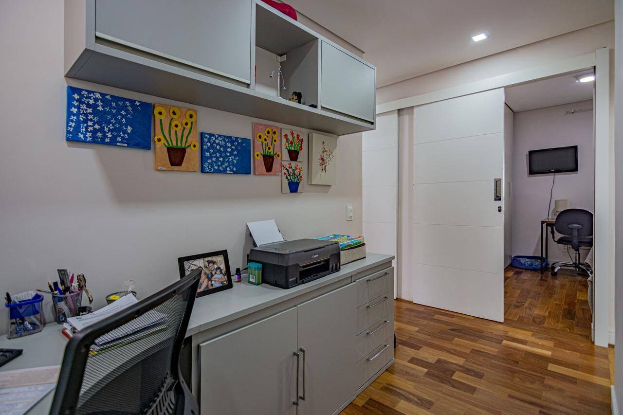 Apartamento à venda com 3 quartos, 122m² - Foto 6