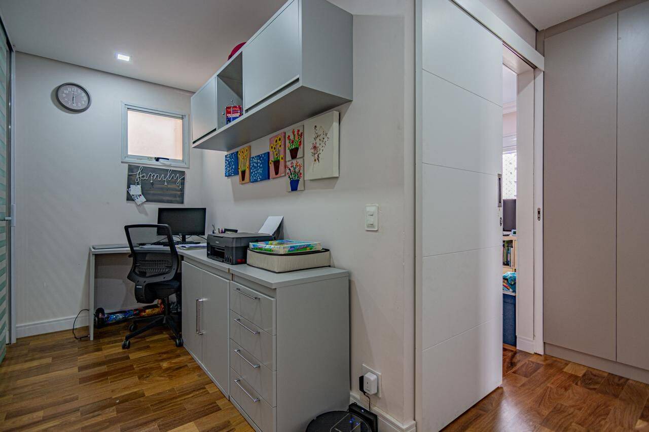 Apartamento à venda com 3 quartos, 122m² - Foto 20