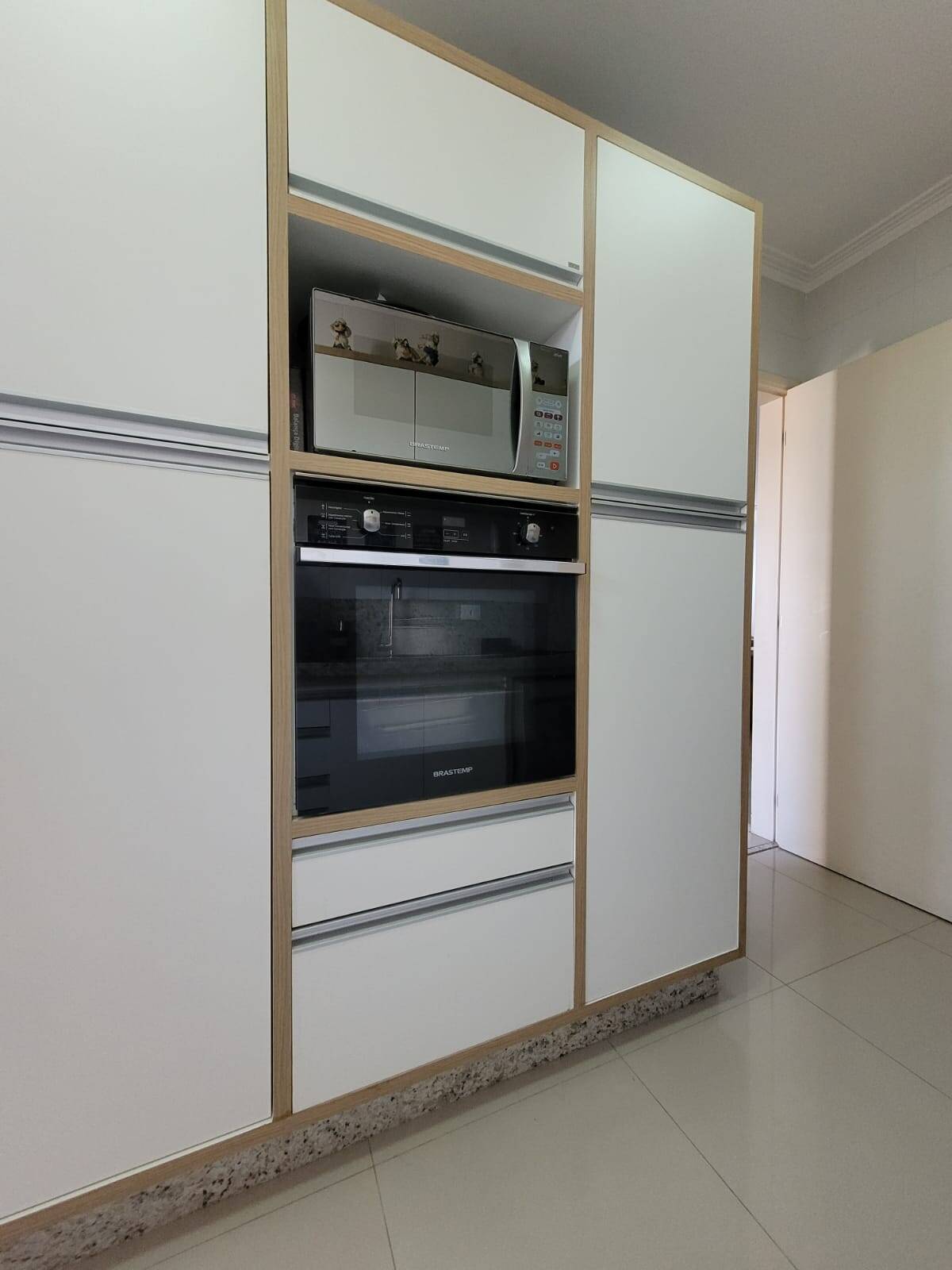 Casa de Condomínio à venda com 3 quartos, 136m² - Foto 2