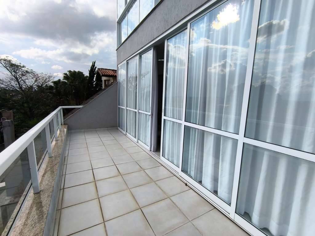 Casa de Condomínio à venda com 3 quartos, 451m² - Foto 13