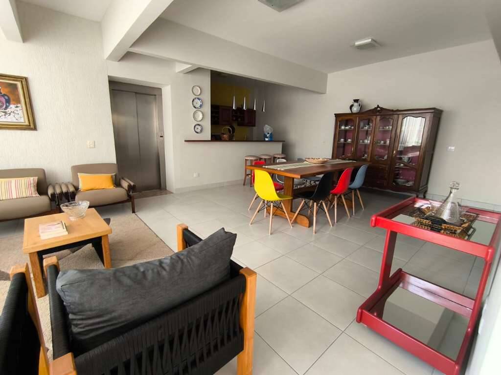 Casa de Condomínio à venda com 3 quartos, 451m² - Foto 21