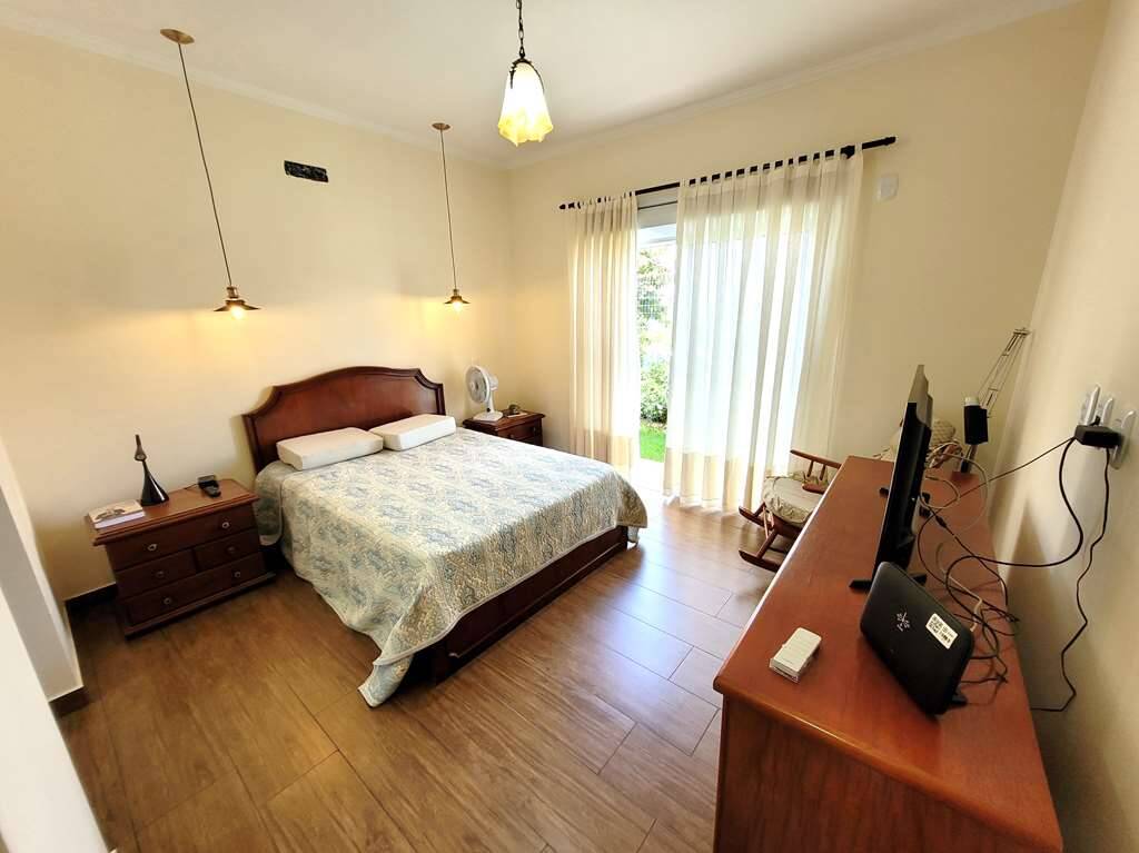 Casa à venda com 3 quartos, 181m² - Foto 25