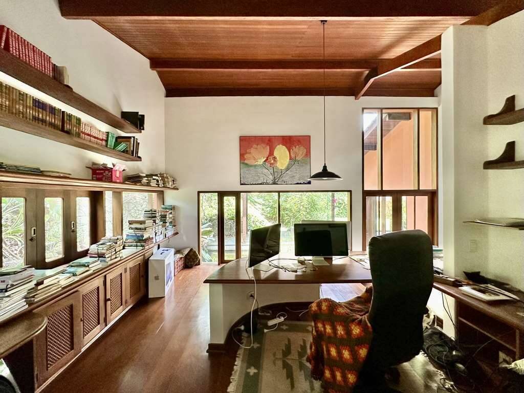 Casa de Condomínio à venda com 4 quartos, 417m² - Foto 15