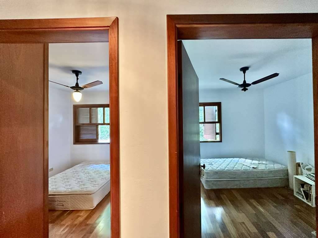 Casa de Condomínio à venda com 4 quartos, 417m² - Foto 41