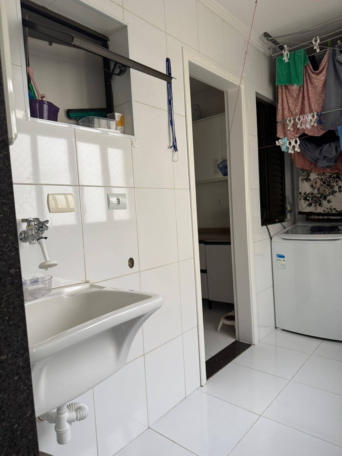 Apartamento à venda com 3 quartos, 133m² - Foto 9