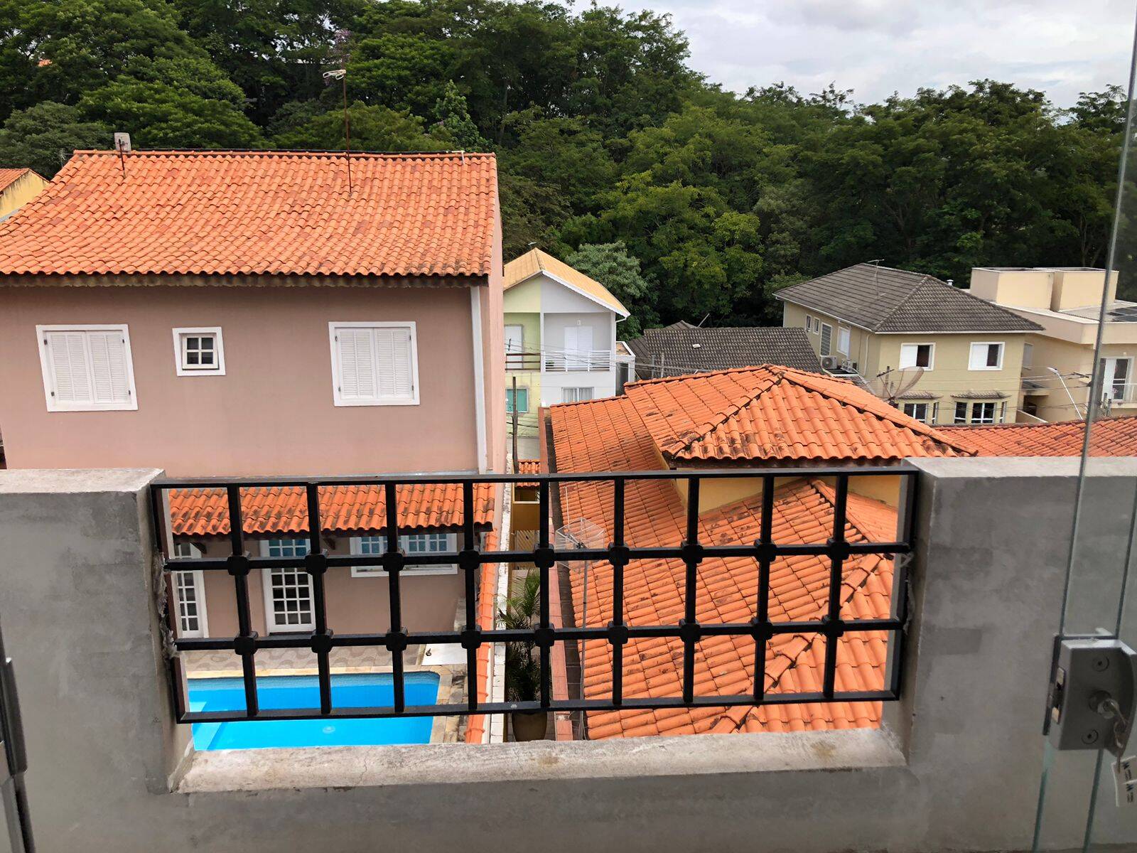 Casa de Condomínio à venda e aluguel com 3 quartos, 125m² - Foto 4