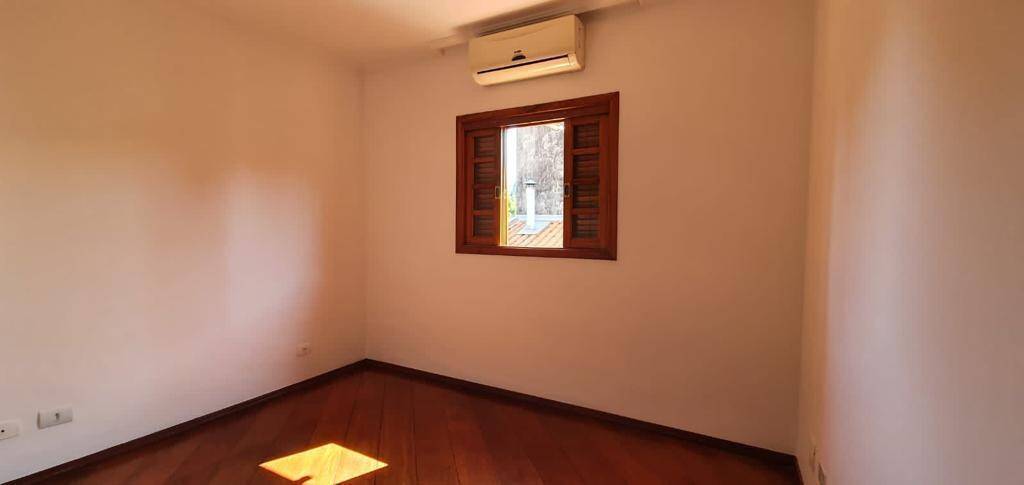 Casa à venda e aluguel com 3 quartos, 123m² - Foto 19