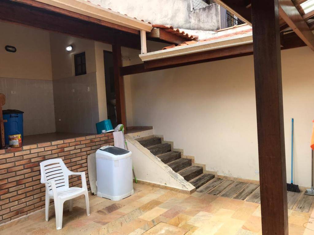 Casa à venda e aluguel com 3 quartos, 123m² - Foto 36