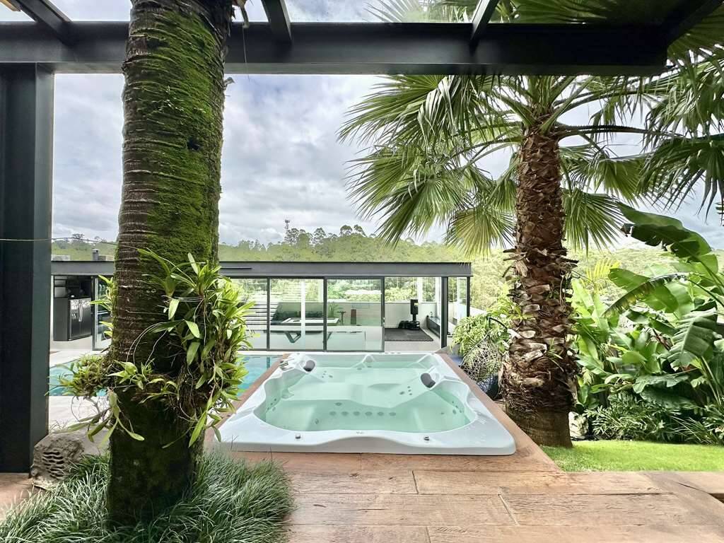 Casa de Condomínio à venda com 4 quartos, 463m² - Foto 35