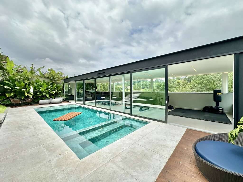 Casa de Condomínio à venda com 4 quartos, 463m² - Foto 37