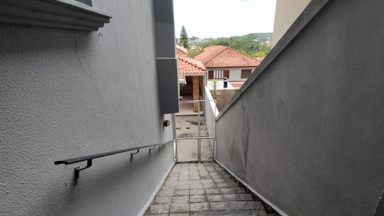 Casa de Condomínio à venda e aluguel com 3 quartos, 200m² - Foto 28