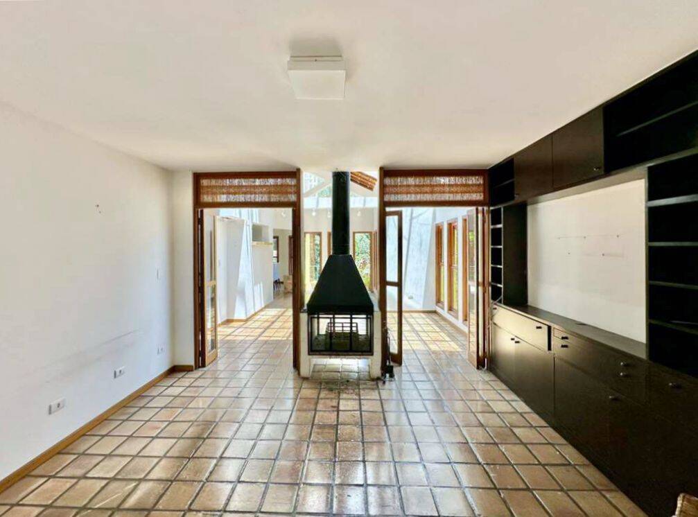 Casa de Condomínio à venda e aluguel com 3 quartos, 485m² - Foto 21