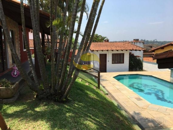 Casa de Condomínio à venda com 3 quartos, 400m² - Foto 4