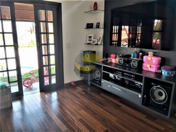 Casa de Condomínio à venda com 3 quartos, 400m² - Foto 26