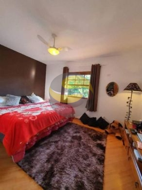 Casa de Condomínio à venda com 4 quartos, 300m² - Foto 11