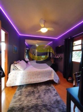 Casa de Condomínio à venda com 4 quartos, 300m² - Foto 30