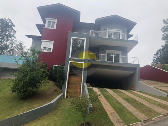 Casa de Condomínio à venda com 4 quartos, 550m² - Foto 1